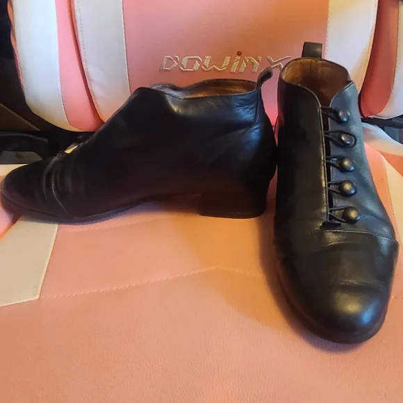 BeautiFeel Black Leather Buttoned Ankle Booties, GUC - Picture 3 of 11
